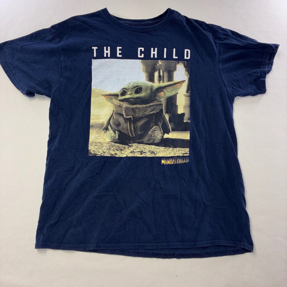 593 Sci-Fi Star Wars The Mandalorian T-Shirt L Navy Blue Baby Yoda Graphic Tee